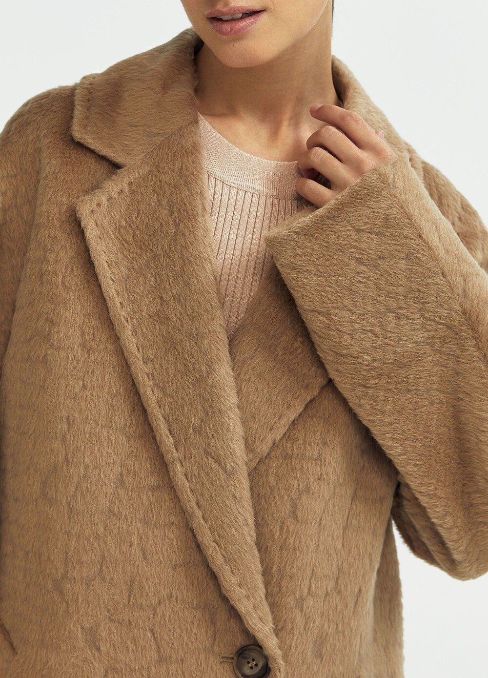 521L пальто женское (camel черепаха)